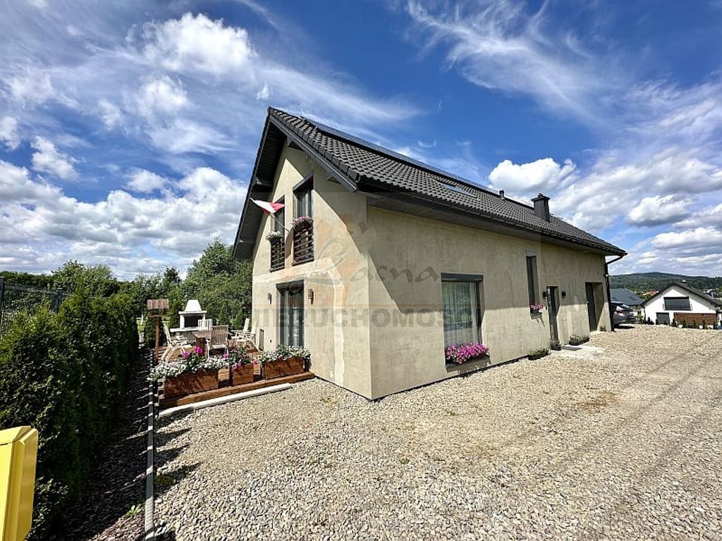 Nowoczesny dom na sprzedaż zlokalizowany w willowej dzielnicy, pow. 148 m2