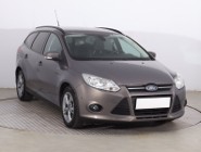 Ford Focus III , Klimatronic, Tempomat, Parktronic, Podgrzewane siedzienia,