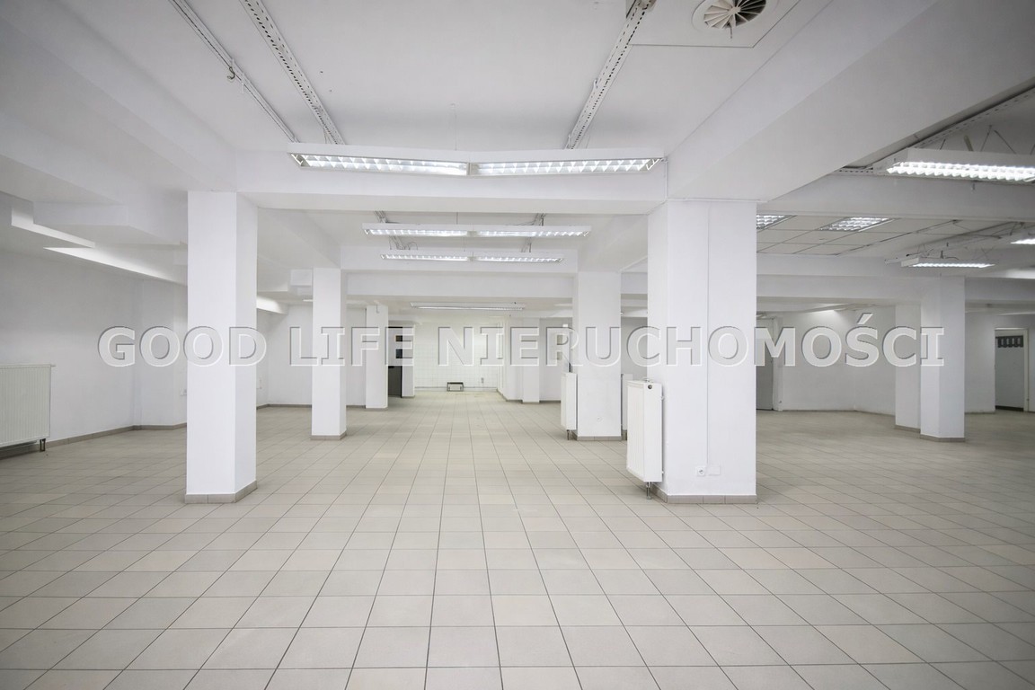 LOKAL|HANDLOWY|360 m²|DO|WYNAJECIA|CENTRUM|TARGOWA - Widok 4
