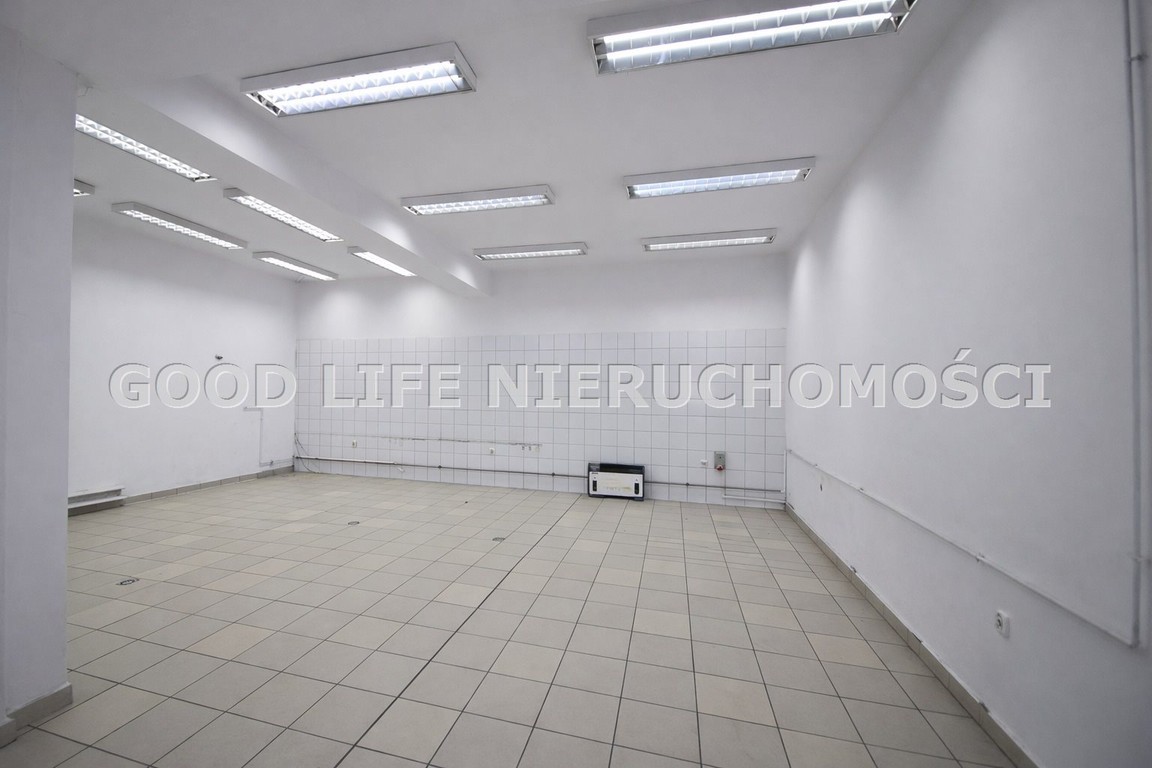 LOKAL|HANDLOWY|360 m²|DO|WYNAJECIA|CENTRUM|TARGOWA - Więcej