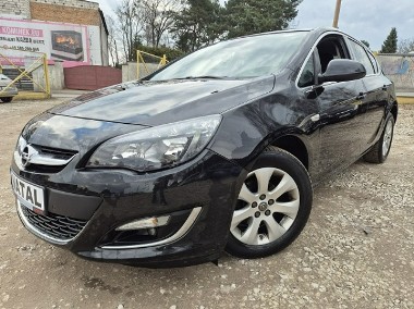 Opel Astra J *Navi*Kamera*Pdc*GrzaneFotele*-1