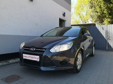 Ford Focus III 1.0 12V 125KM Klimatronik Halogeny Isofix HAK Gwarancja-1