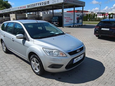 Ford Focus II-1