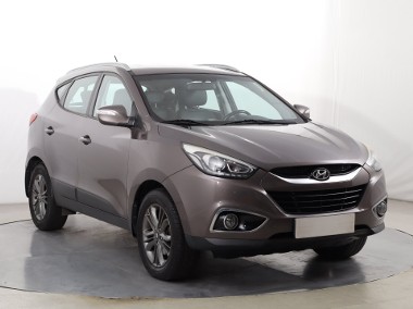 Hyundai ix35 , Salon Polska, Skóra, Navi, Klimatronic, Tempomat,-1