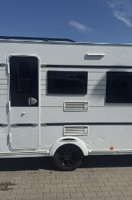pojazd kempingowy przyczepy kempingowe RUBIS 395 Caravelair RUBIS 395 pojazd kempingowy przyczepy kempingowe Caravelair RUBIS 395-2