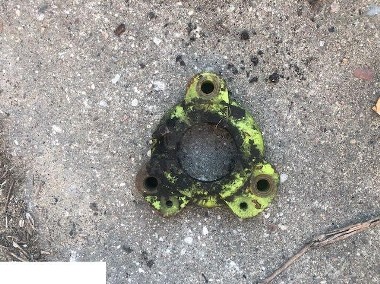 Claas Dominator - Obudowa Łoźyska Sieczkarni Szarpacza Słomy-1
