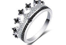 Nowy pierścionek srebrny kolor czarne cyrkonie korona tiara diadem celebrytka