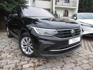 Volkswagen Tiguan II BEZSZKODOWY MARTWE POLE Masaż El. klapa Salon Serwisowany FV23%-1