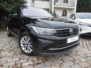 Volkswagen Tiguan II BEZSZKODOWY MARTWE POLE Masaż El. klapa Salon Serwisowany FV23%