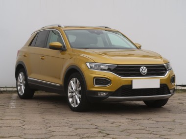 Volkswagen T-Roc , Salon Polska, Automat, Skóra, Navi, Klimatronic, Tempomat,-1