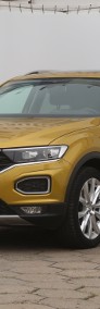 Volkswagen T-Roc , Salon Polska, Automat, Skóra, Navi, Klimatronic, Tempomat,-3