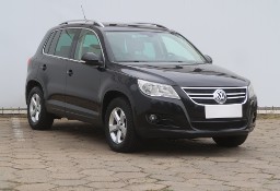 Volkswagen Tiguan , Skóra, Klimatronic, Podgrzewane siedzienia