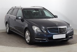 Mercedes-Benz Klasa E W212 , Automat, Skóra, Navi, Xenon, Bi-Xenon, Klimatronic,