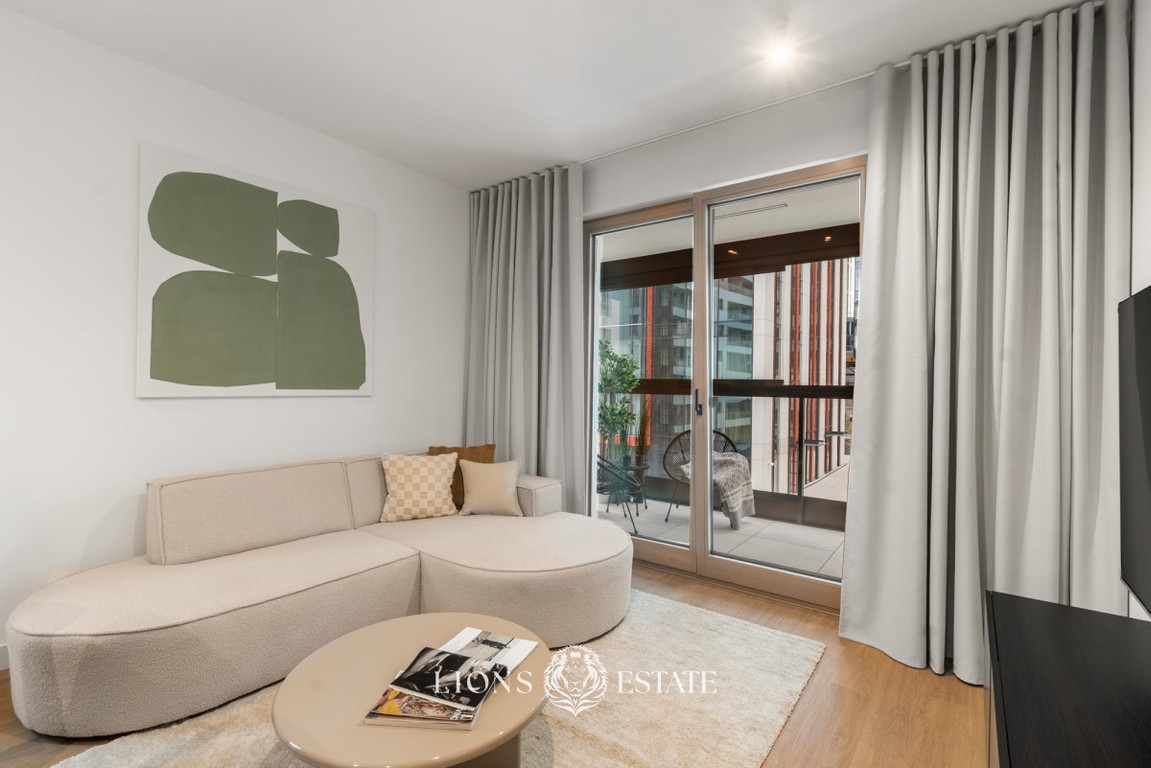 Nowoczesny apartament w Towarowa Square - View 2