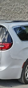 Chrysler Pacifica-4
