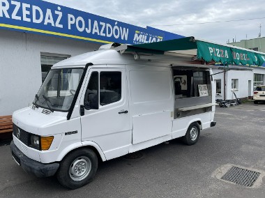 Mercedes-Benz Autosklep Sklep Gastronomiczny Food Truck Foodtruck pizza wyposażona-1