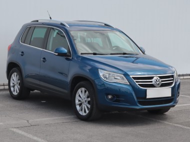 Volkswagen Tiguan , Klimatronic, Tempomat, Parktronic-1