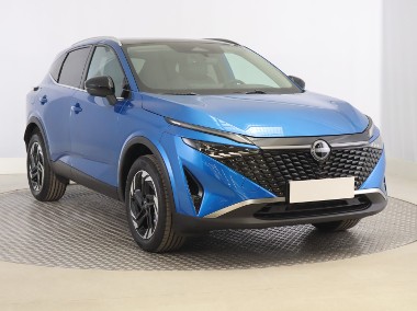 Nissan Qashqai III , 1. Właściciel, Serwis ASO, Automat, VAT 23%, Skóra, Navi,-1