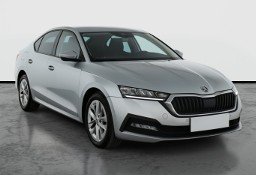 Skoda Octavia IV , Salon Polska, 1. Właściciel, Automat, VAT 23%, Klimatronic,
