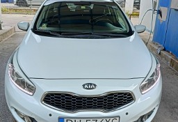Kia Cee'd II KIA CEED KOMBI 1.6 cm3 135 KM 2015 Stan bardzo dobry, garażowany