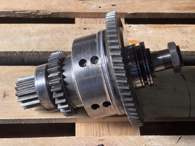 New Holland T6030 T6080 T7.170 T7.190 T7.210 Piasta 87319507 87303630-1
