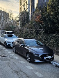 Pierwszy właściciel.