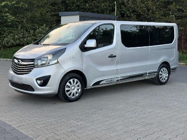 Opel Vivaro-1