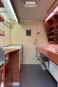 Fiat Ducato Autosklep wędliny Gastronomiczny Food Truck Foodtruck sklep Borco 20-2