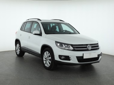 Volkswagen Tiguan , Salon Polska, 1. Właściciel, Serwis ASO, Navi, Xenon,-1