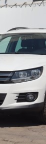 Volkswagen Tiguan , Salon Polska, Klimatronic, Parktronic, Dach panoramiczny-3