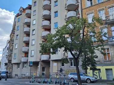 Stare Miasto, ul. Mostowa 25, mieszkanie w centrum, 33,6 m2, duży balkon, winda-1