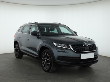 Skoda Kodiaq , Salon Polska, Automat, 7 miejsc, Navi, Klimatronic,-1
