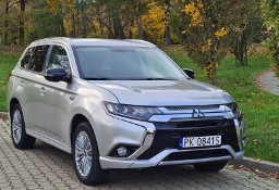 Mitsubishi Outlander III 2,0 Benzyna Hybryda Plugin 204 KM Automat 4x4 S-AWC