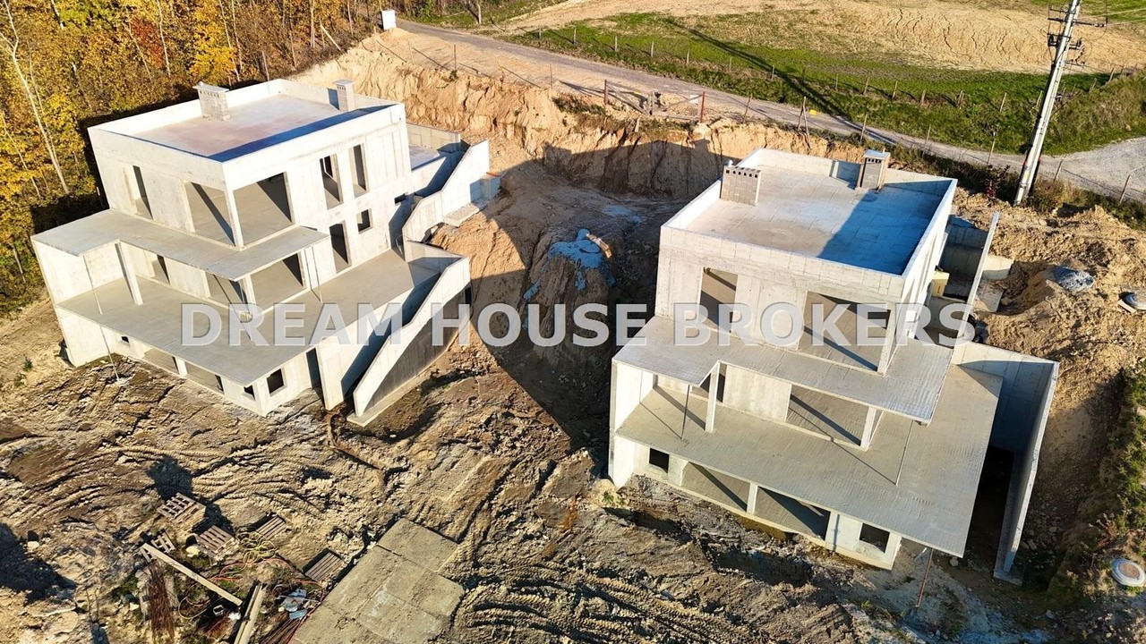 REZYDENCJA NA WIDOKOWEJ SKARPIE 312m2