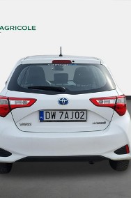 Toyota Yaris III Hybrid 100 Active Hatchback. DW7AJ02-2