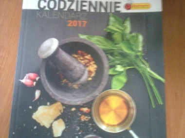 CODZIENNIE; Kalendarz 2017; przepisy kulinarne-1