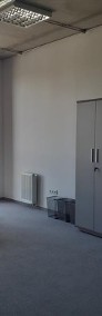 Umeblowane biuro w nowoczesnym budynku - różne pow-4