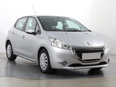 Peugeot 208 , Salon Polska, Klima, Tempomat-1