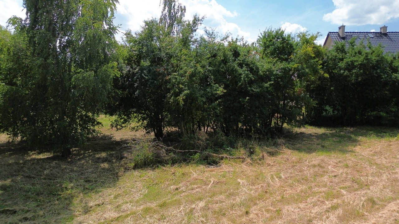 Budowlane Sobótka ul. Gazowa 1077 m² z mediami - Więcej