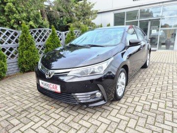 Toyota Corolla XI