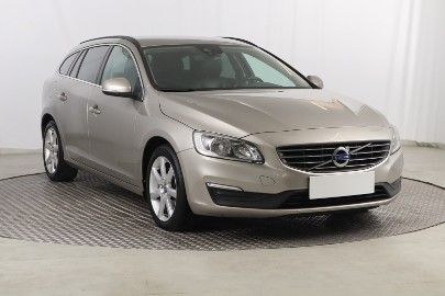 Volvo V60 I , Skóra, Navi, Klimatronic, Tempomat, Parktronic