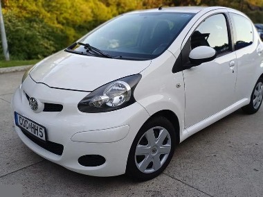 Edition 1.0 benzyna 68KM 2011r-1