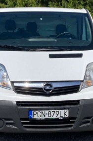 Opel Vivaro-2