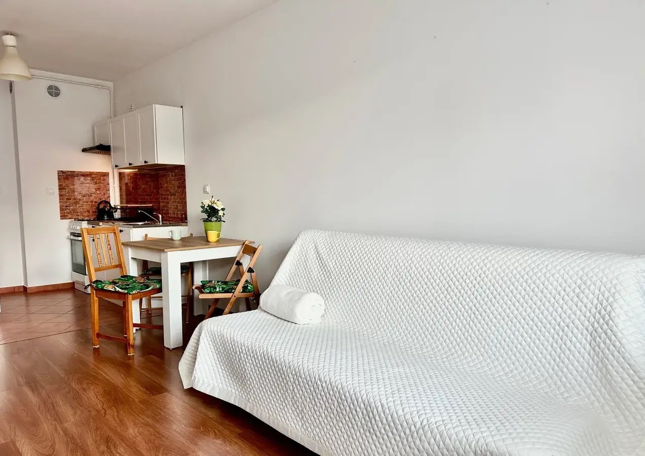 2 pokojowe mieszkanie z balkonem – pohled 2