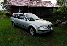 Volkswagen Passat Z hakiem, pełnym wyposażeniem i kamerami