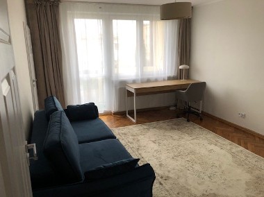 A bright, large, cosy room with bedroom for 2 persons-1