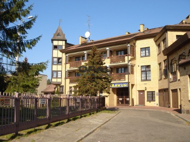 Pensjonat w centrum Łeby z możliwością przebudowy na apartamenty mieszkalne-1