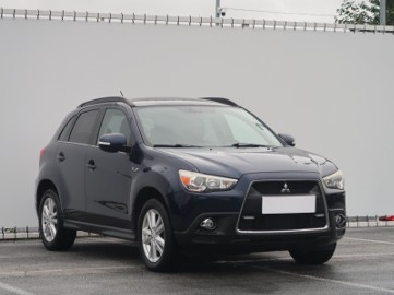 Mitsubishi ASX , Xenon, Klimatronic, Tempomat, Parktronic, Dach panoramiczny