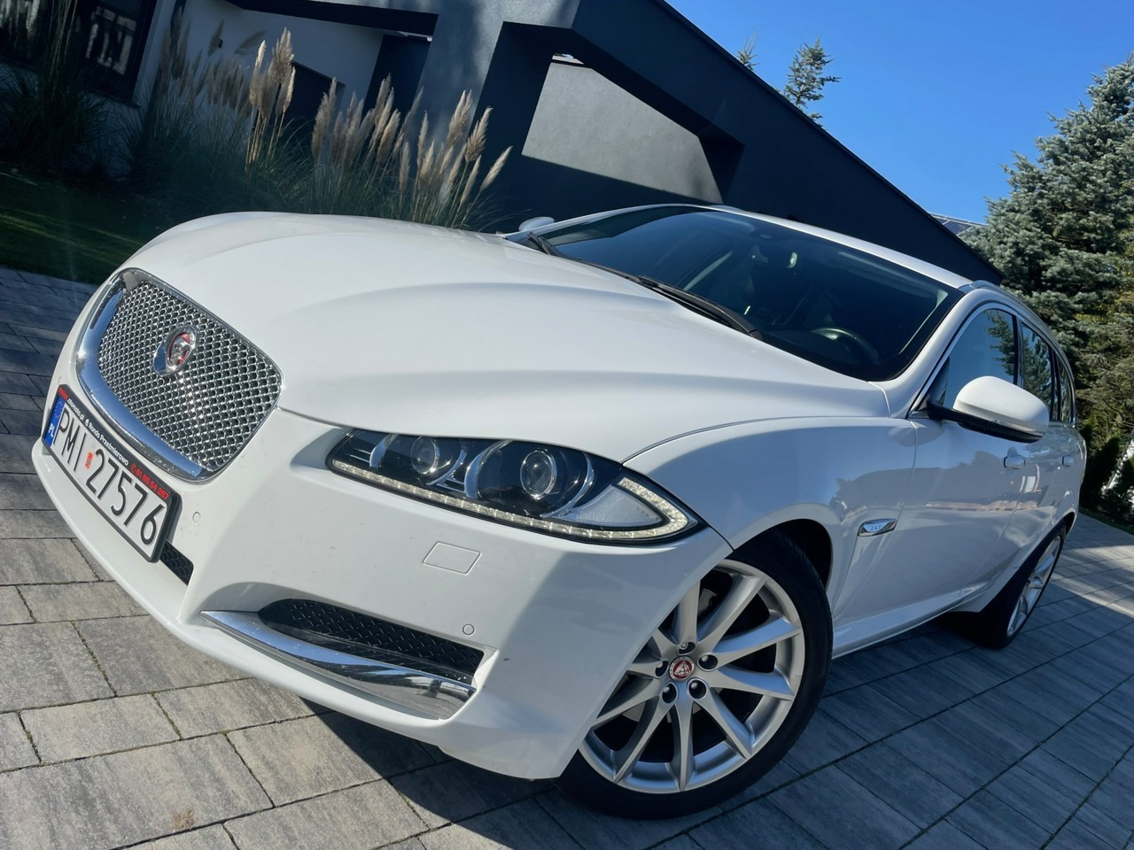 Jaguar XF X260 2.2 200KM SPORTBRAKE Niski Przebieg Bogata Opcja Zarejestrowany w PL