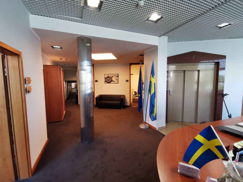 Obiekt handlowo-biurowy 1884 m² na sprzedaż – pohled 5